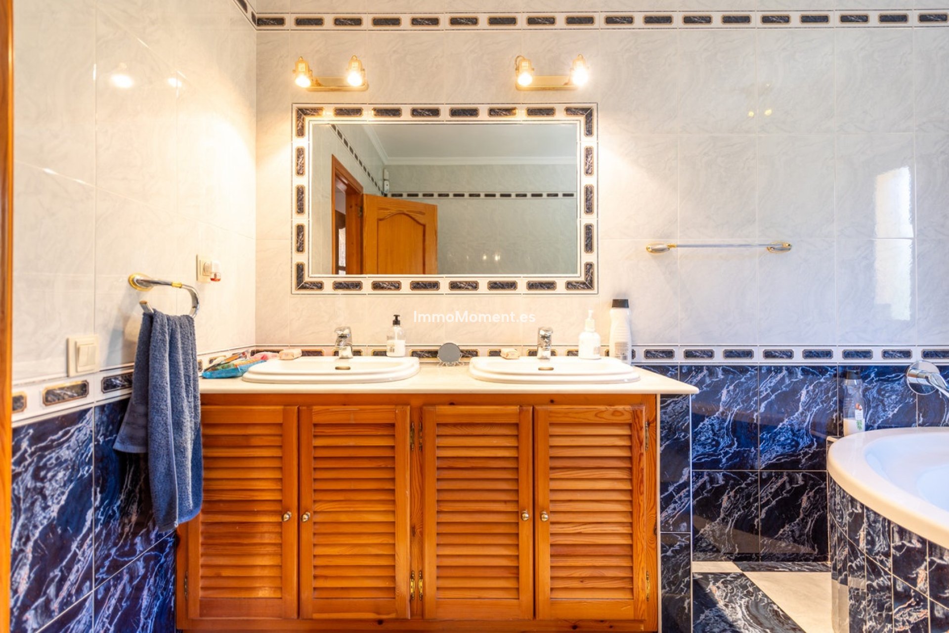 Wiederverkauf - Villa - Marbella - Las Chapas