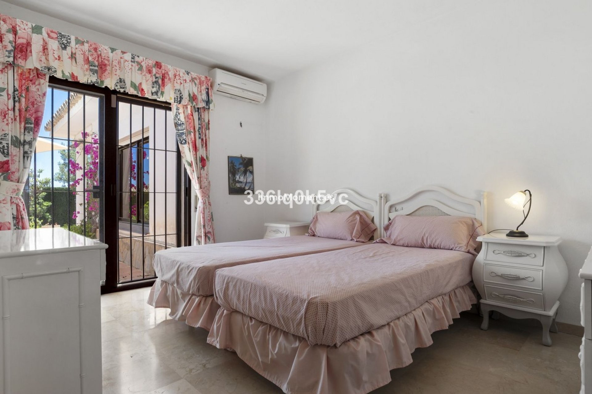 Wiederverkauf - Villa - Marbella - Las Chapas