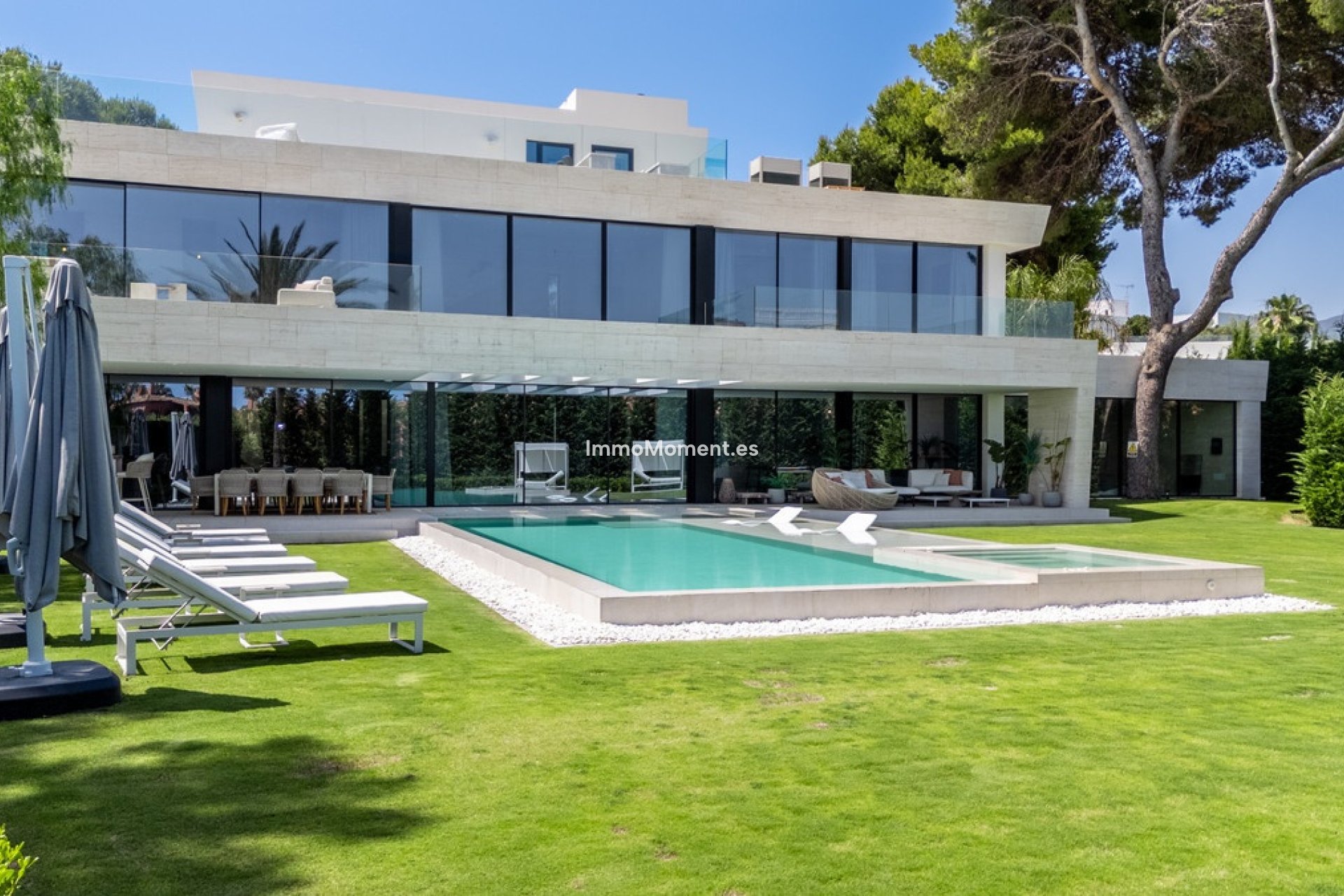 Wiederverkauf - Villa - Marbella - Los Monteros