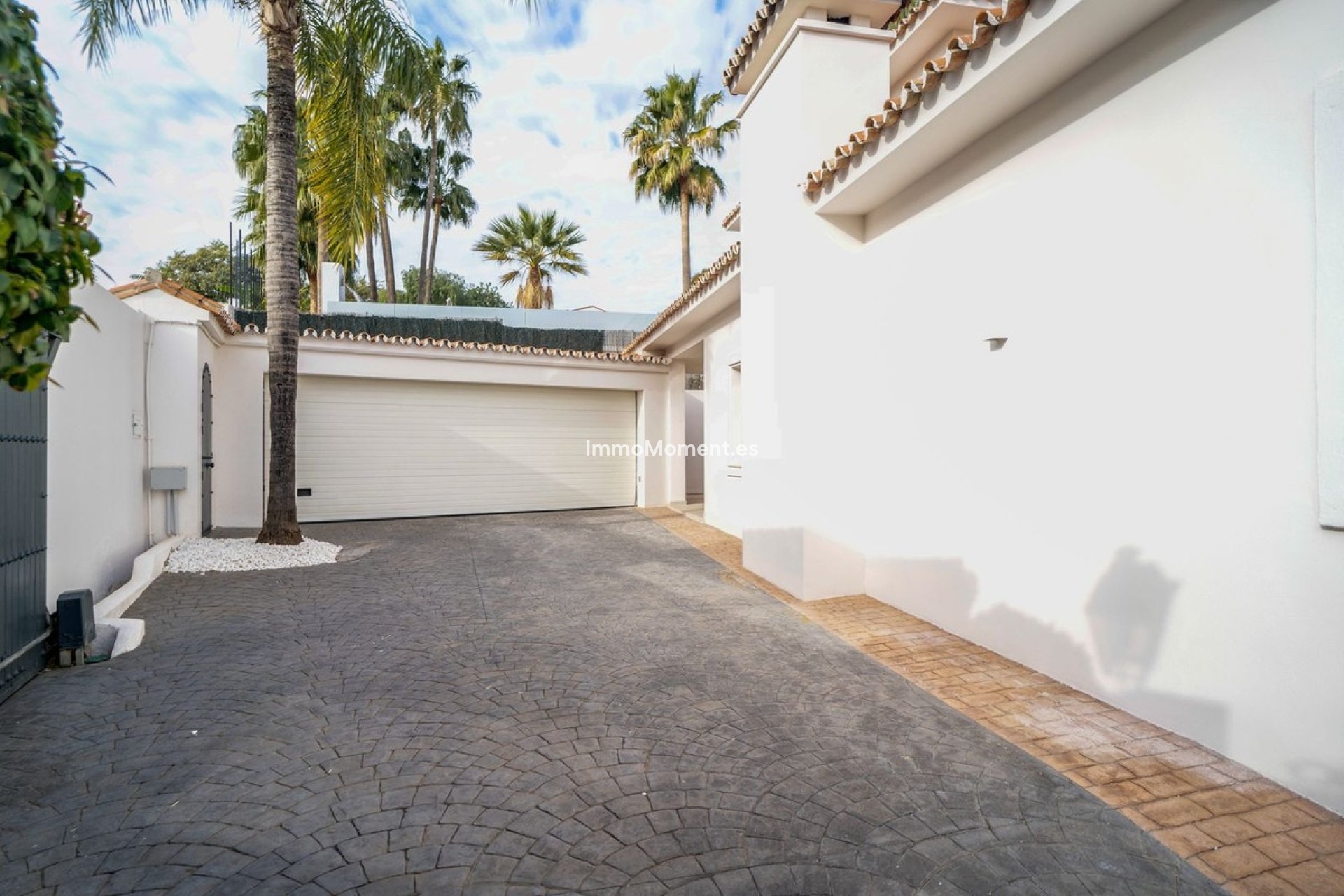 Wiederverkauf - Villa - Marbella - Marbella Centro