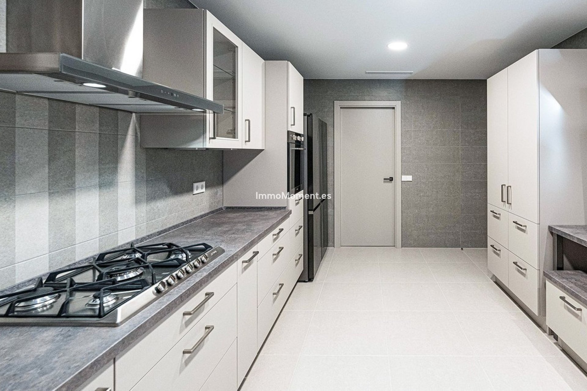 Wiederverkauf - Villa - Marbella - Marbella Centro