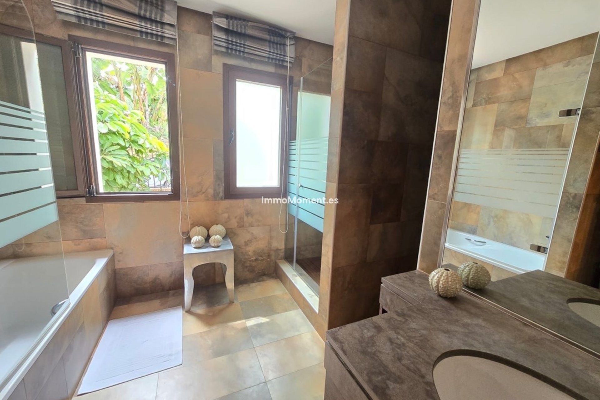 Wiederverkauf - Villa - Marbella - Marbella Centro