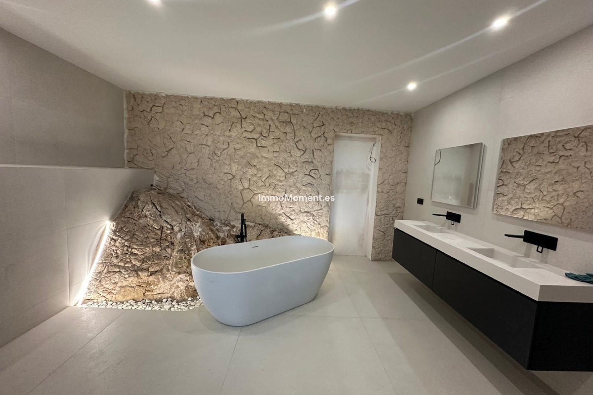 Wiederverkauf - Villa - Marbella - Marbella Centro