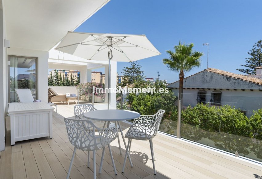 Wiederverkauf - Villa - Marbella - Marbella Centro