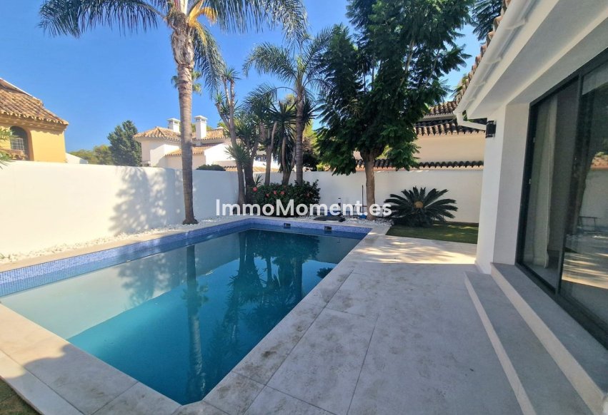 Wiederverkauf - Villa - Marbella - Marbella Centro