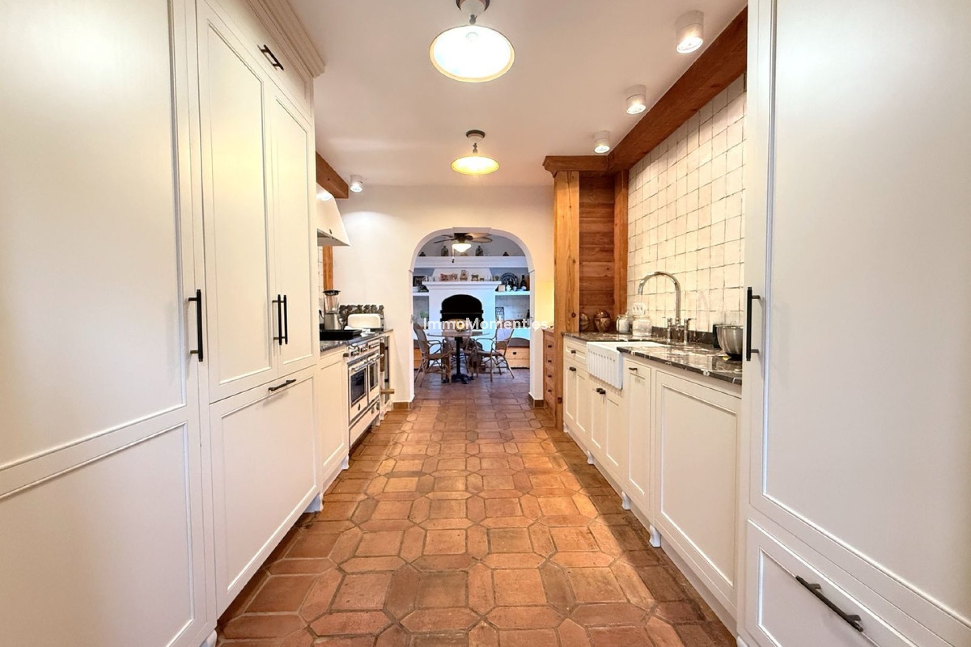 Wiederverkauf - Villa - Marbella - Marbella Centro