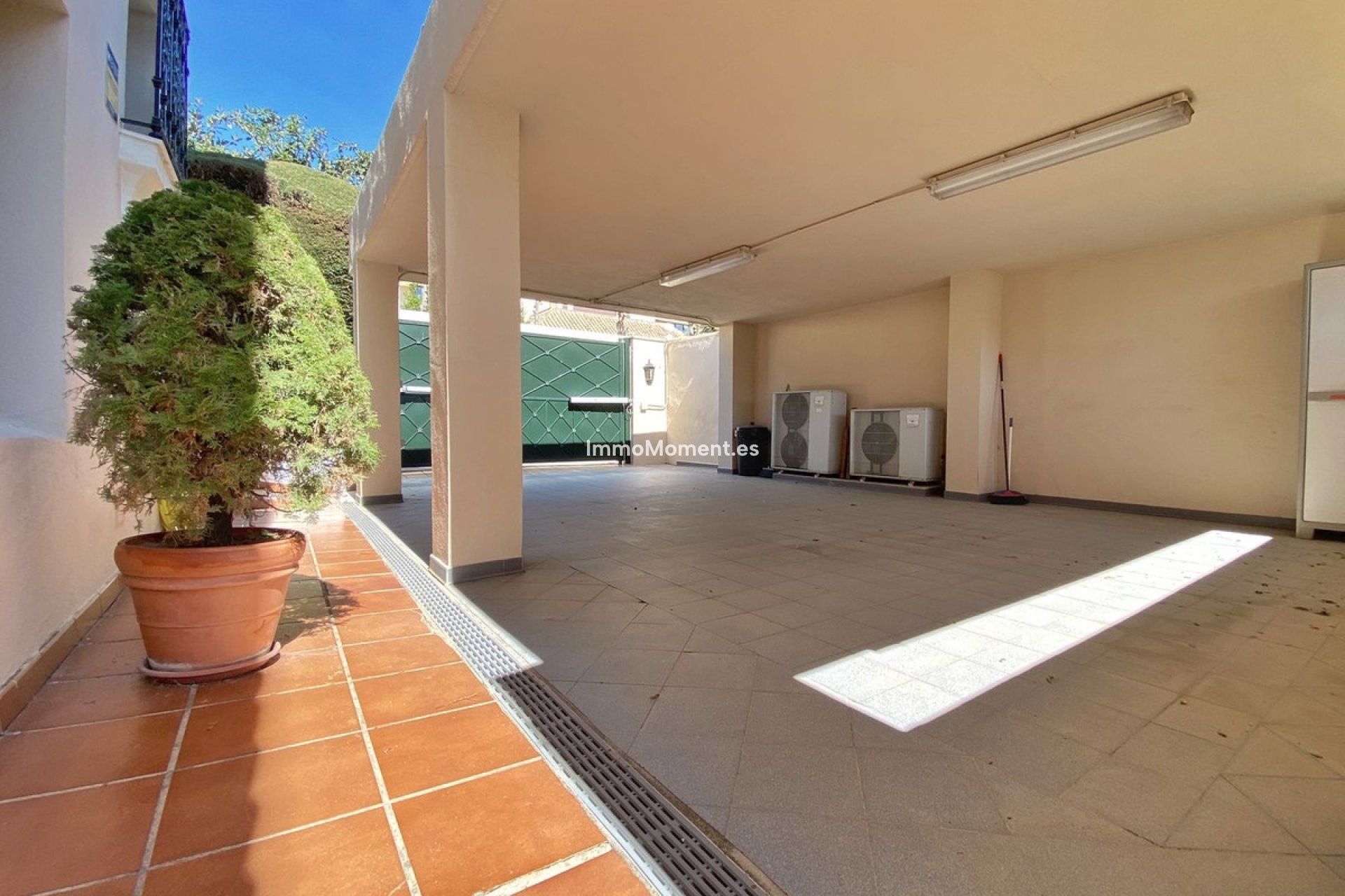 Wiederverkauf - Villa - Marbella - Marbella Centro