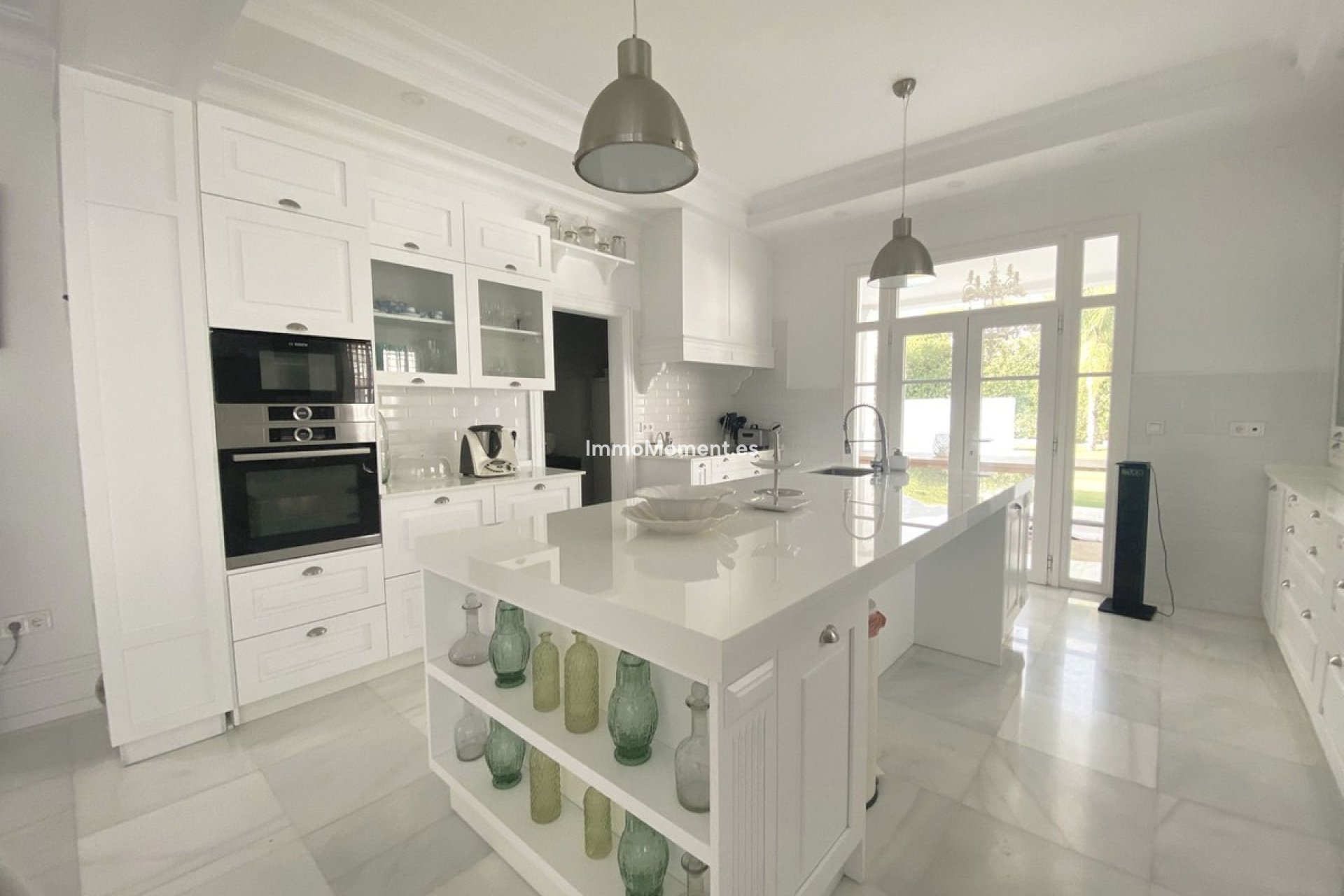 Wiederverkauf - Villa - Marbella - Marbella Centro