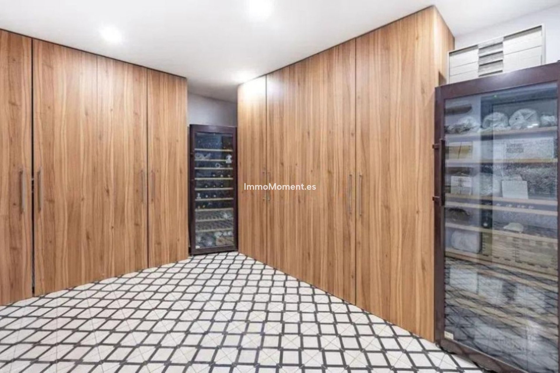 Wiederverkauf - Villa - Marbella - Marbella Centro