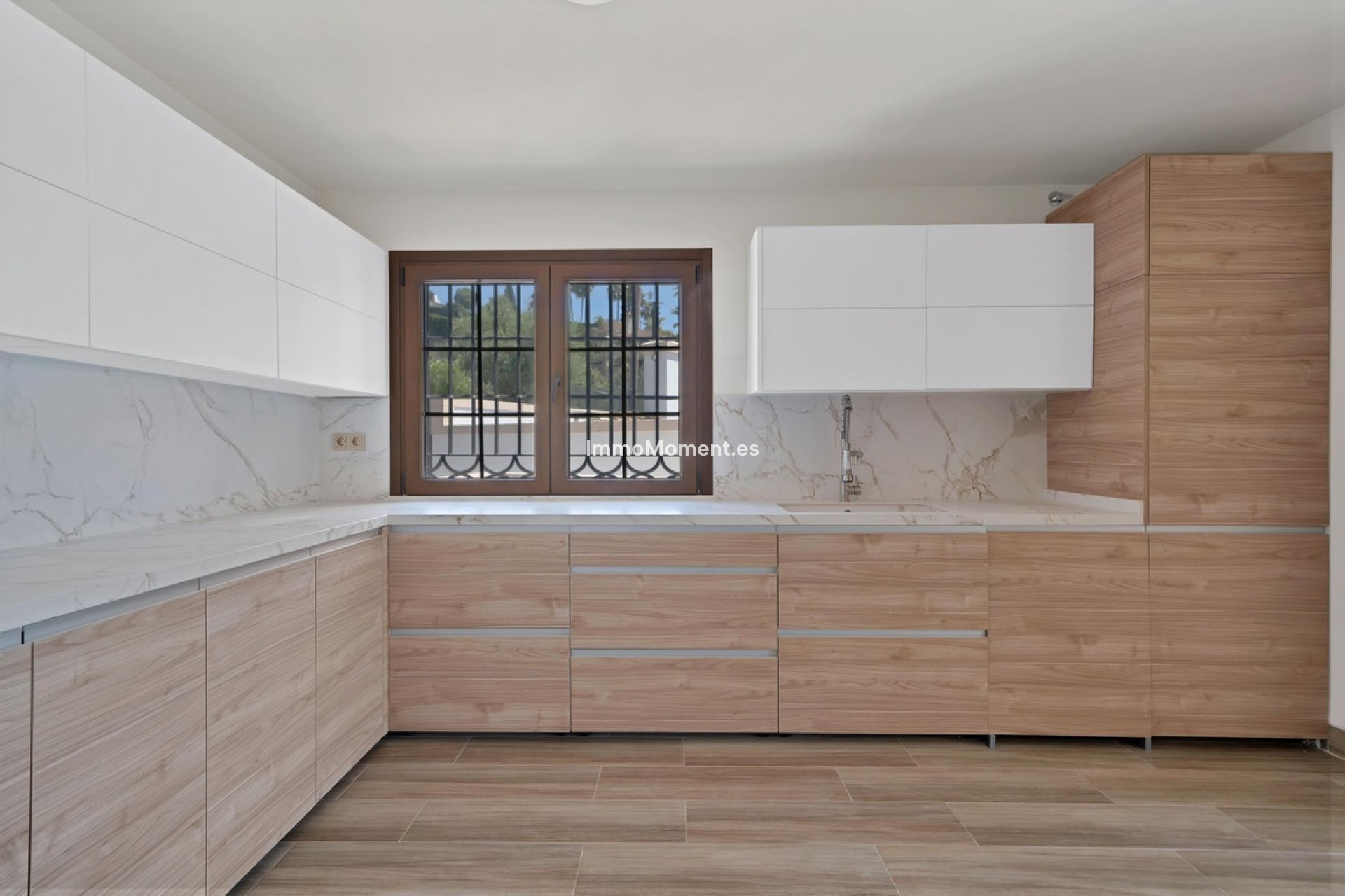 Wiederverkauf - Villa - Marbella - Marbella Centro