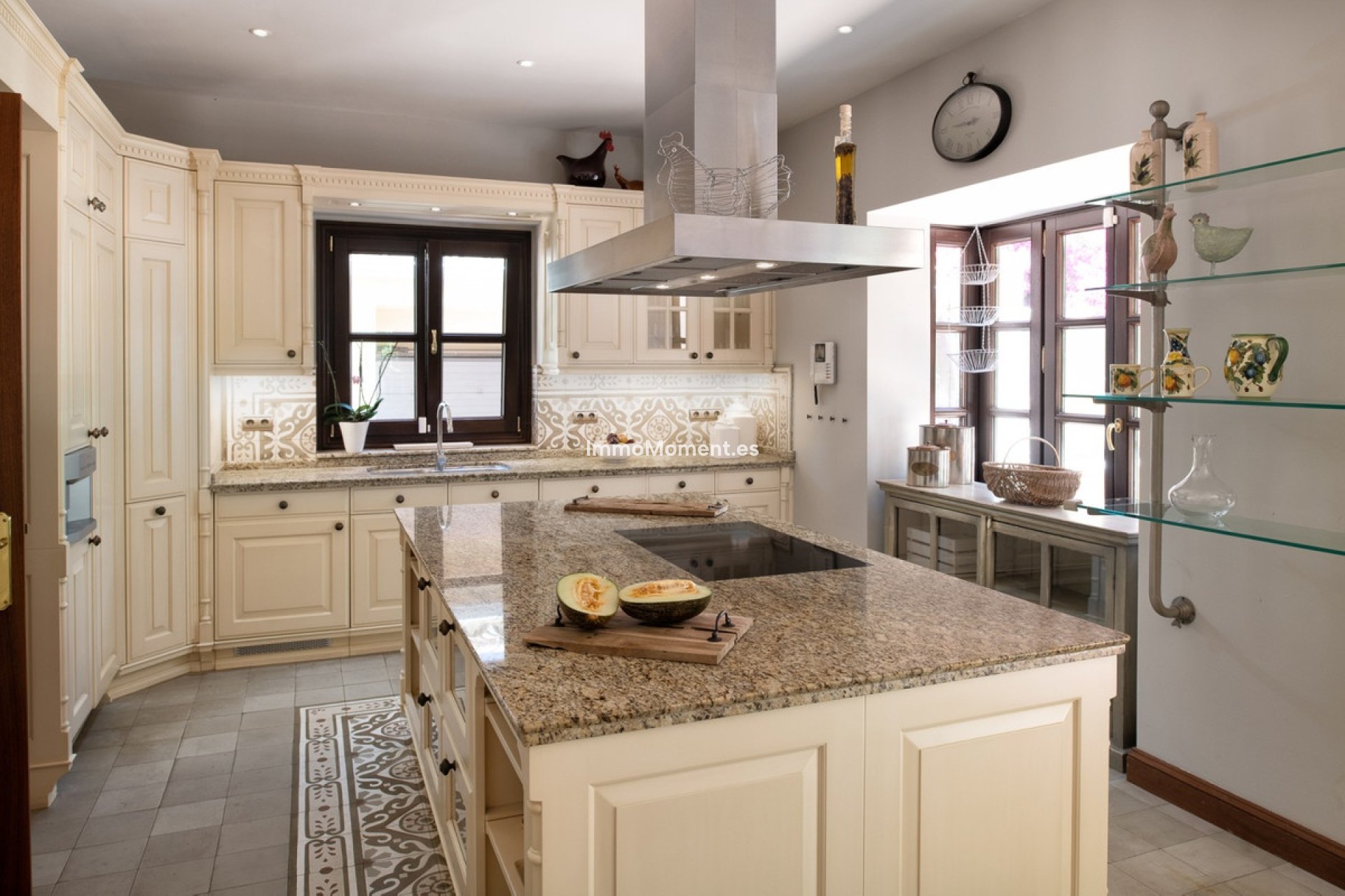 Wiederverkauf - Villa - Marbella - Marbella Centro