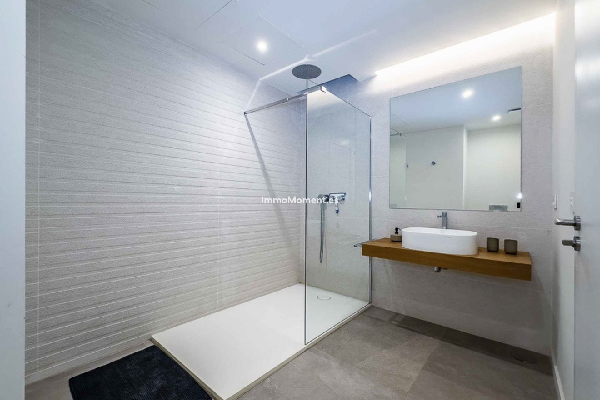 Wiederverkauf - Villa - Marbella - Marbella Centro