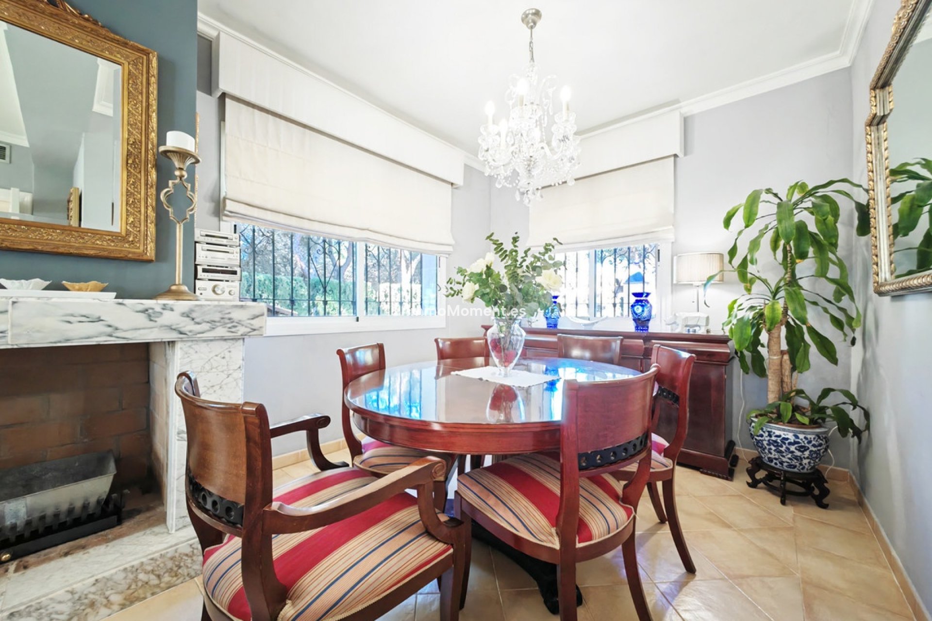 Wiederverkauf - Villa - Marbella - Marbesa