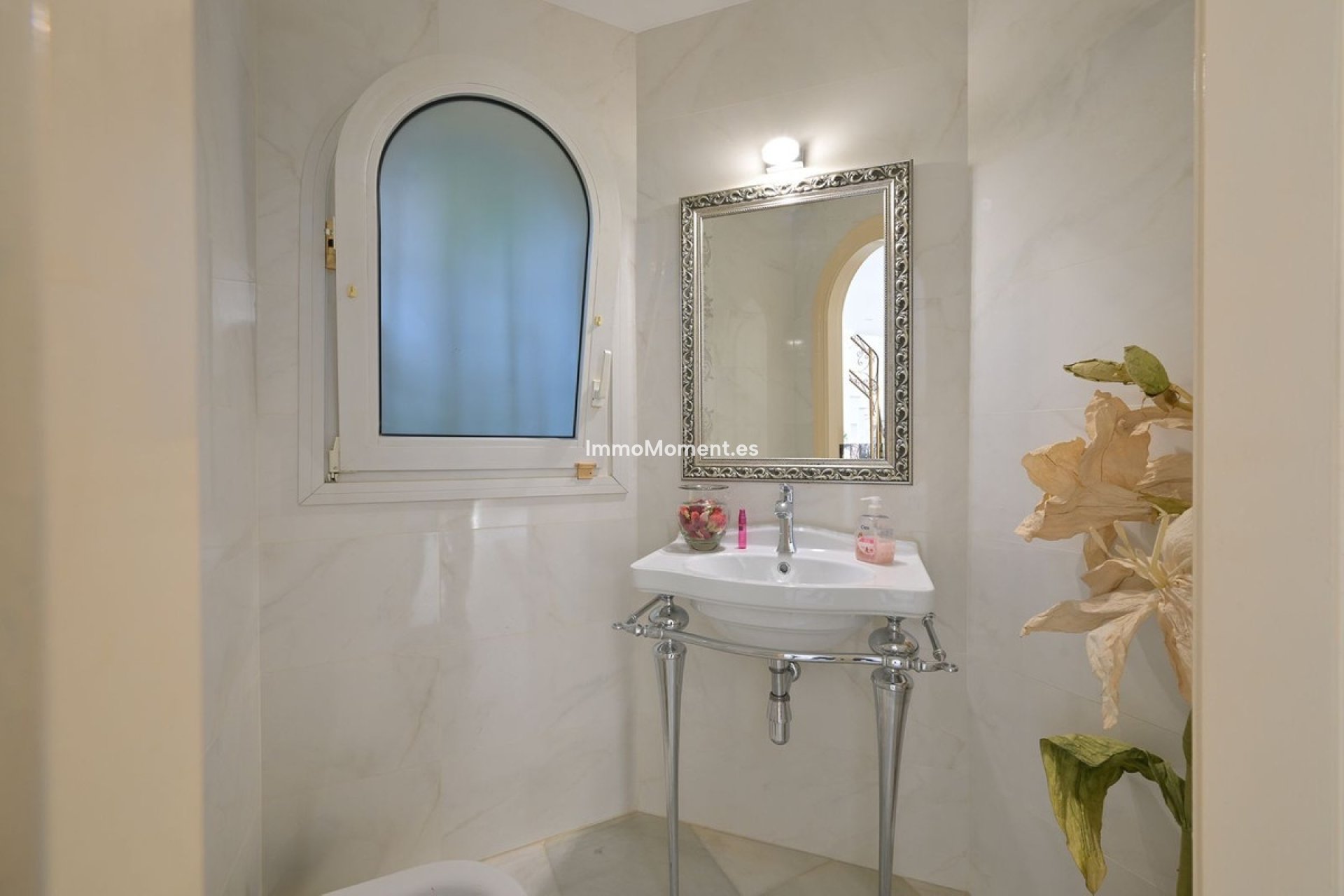 Wiederverkauf - Villa - Marbella - Marbesa