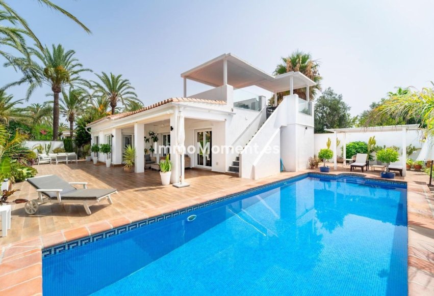 Wiederverkauf - Villa - Marbella - Marbesa