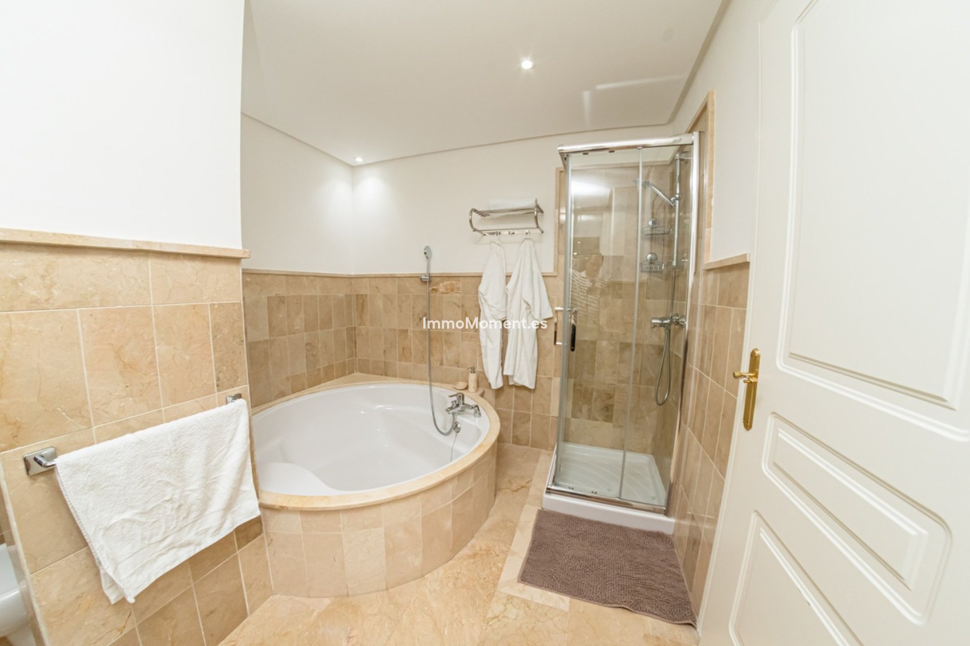 Wiederverkauf - Villa - Marbella - Nagüeles