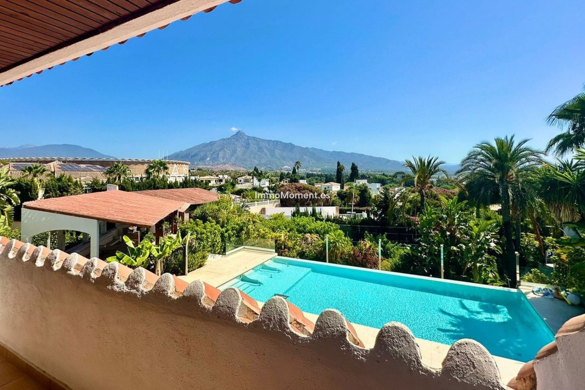 Wiederverkauf - Villa - Marbella - Nueva Andalucía