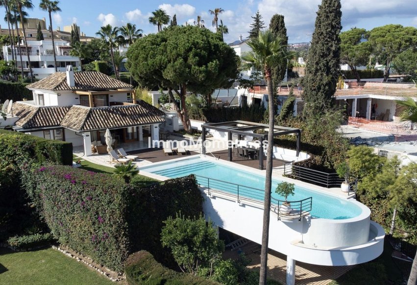 Wiederverkauf - Villa - Marbella - Nueva Andalucía