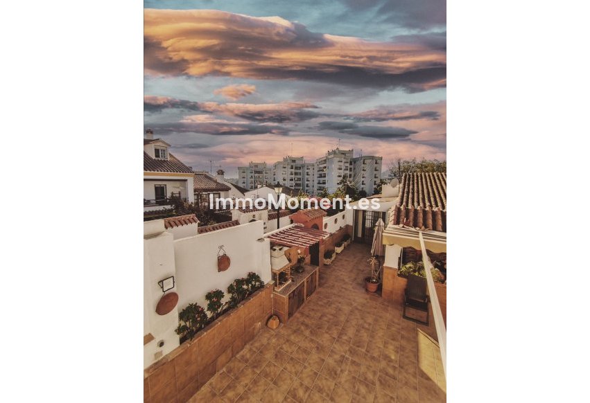 Wiederverkauf - Villa - Marbella - Nueva Andalucía