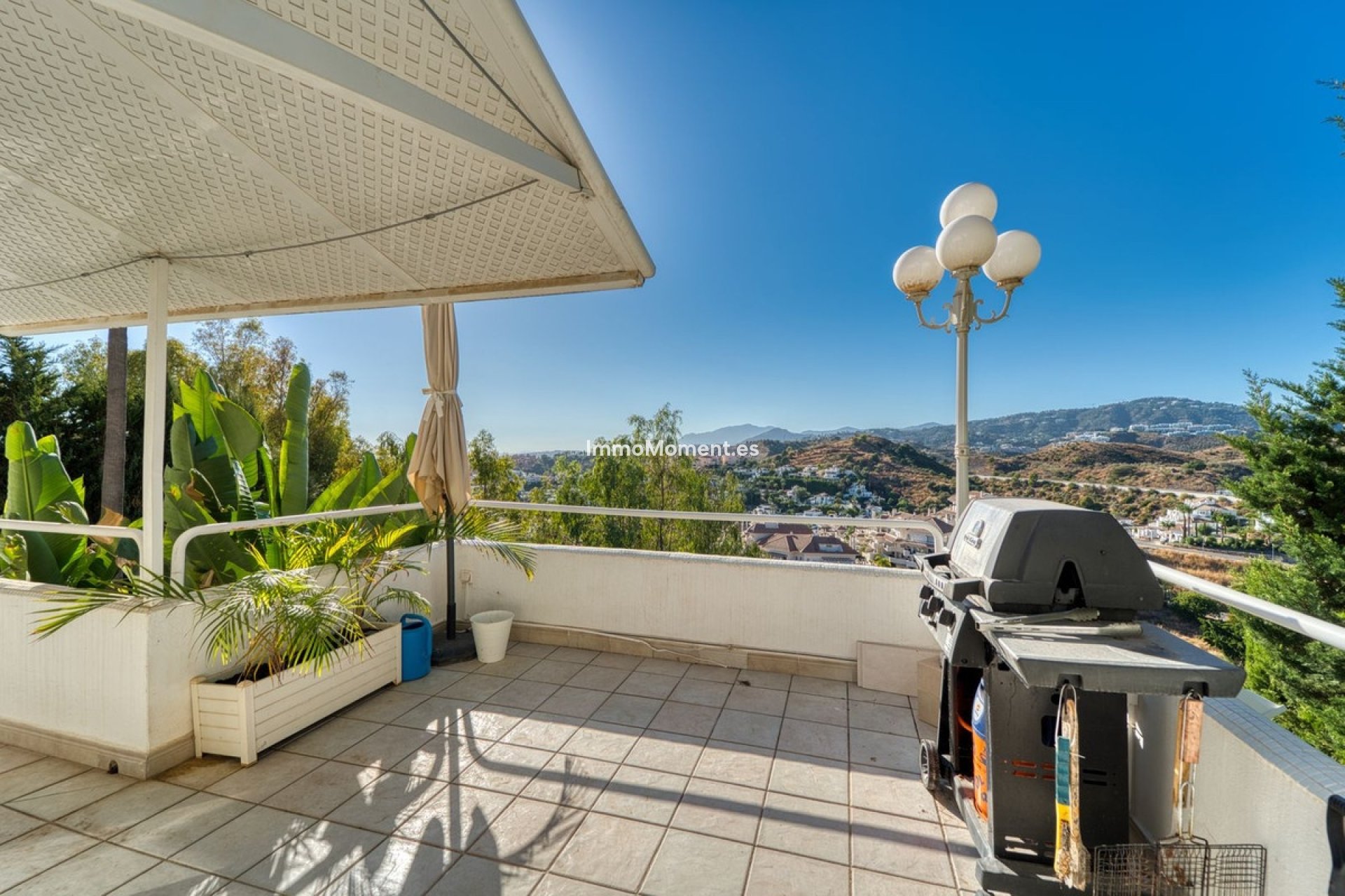 Wiederverkauf - Villa - Marbella - Nueva Andalucía