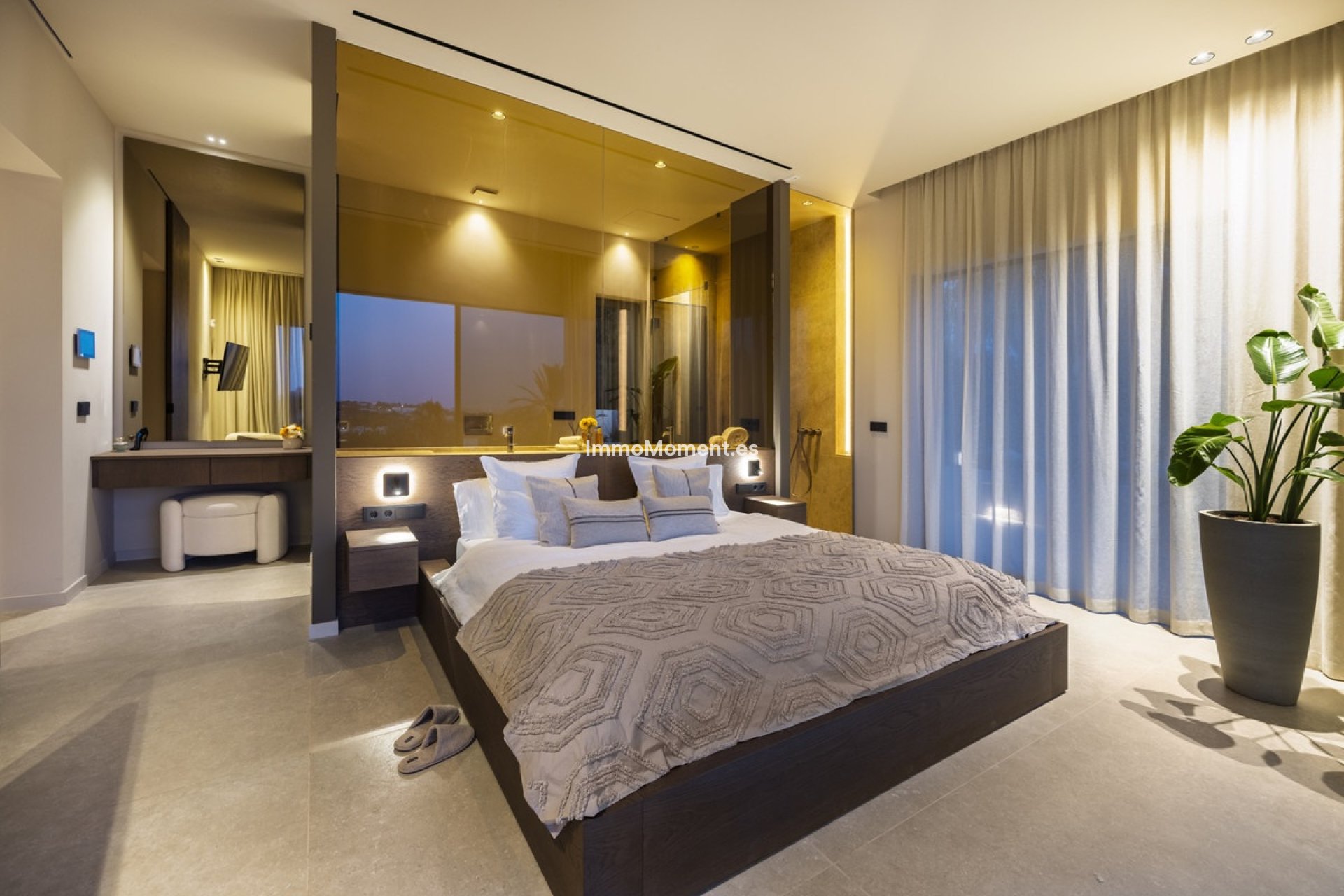 Wiederverkauf - Villa - Marbella - Nueva Andalucía