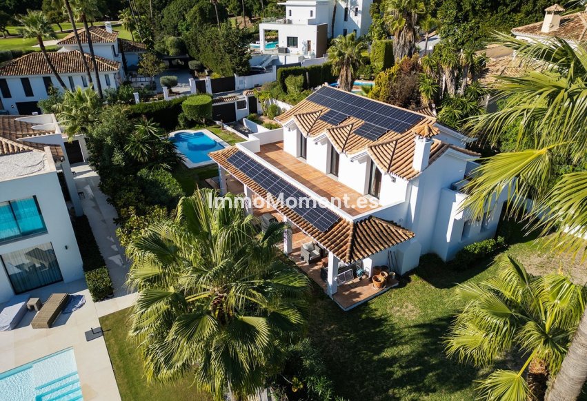 Wiederverkauf - Villa - Marbella - Nueva Andalucía