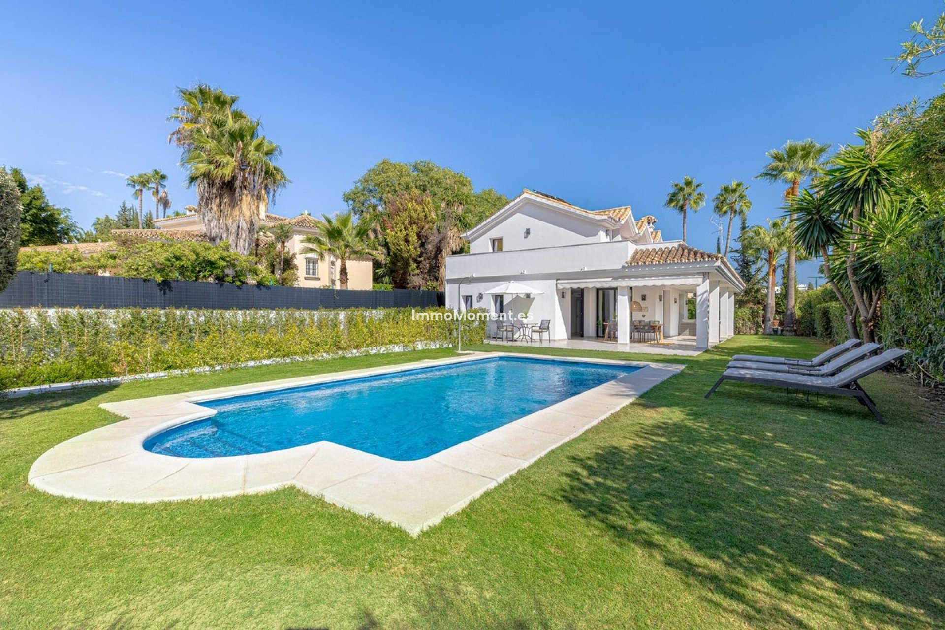 Wiederverkauf - Villa - Marbella - Nueva Andalucía