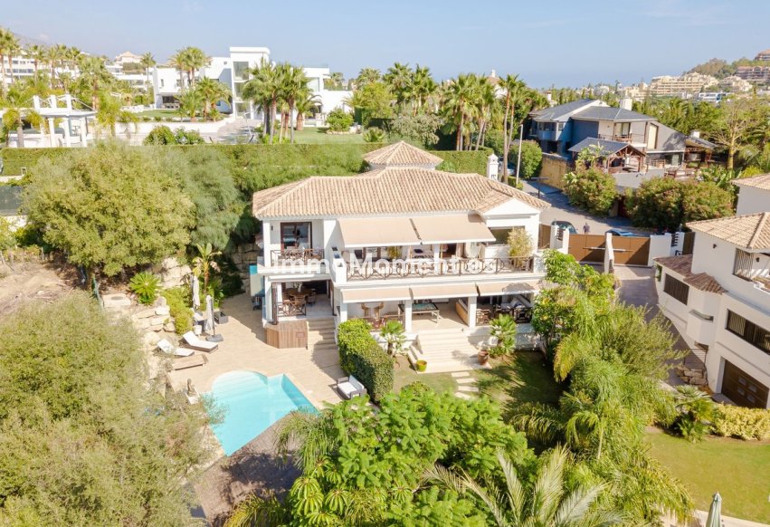 Wiederverkauf - Villa - Marbella - Nueva Andalucía