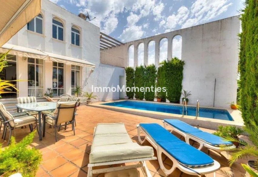 Wiederverkauf - Villa - Marbella - Nueva Andalucía