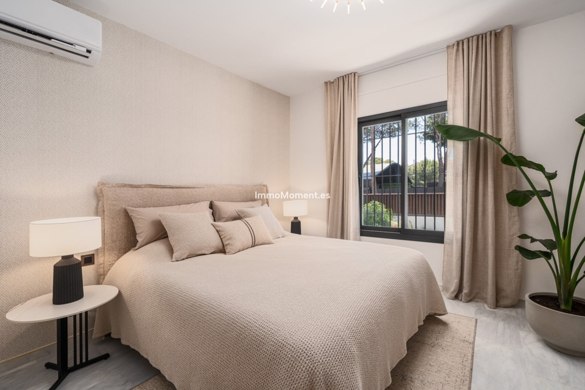 Wiederverkauf - Villa - Marbella - Nueva Andalucía