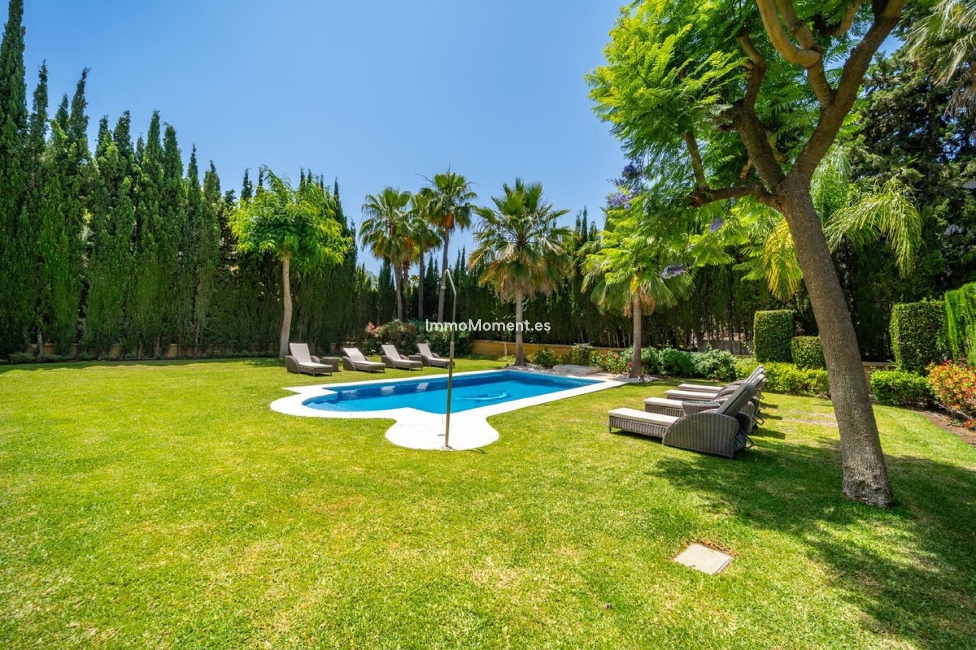 Wiederverkauf - Villa - Marbella - Nueva Andalucía