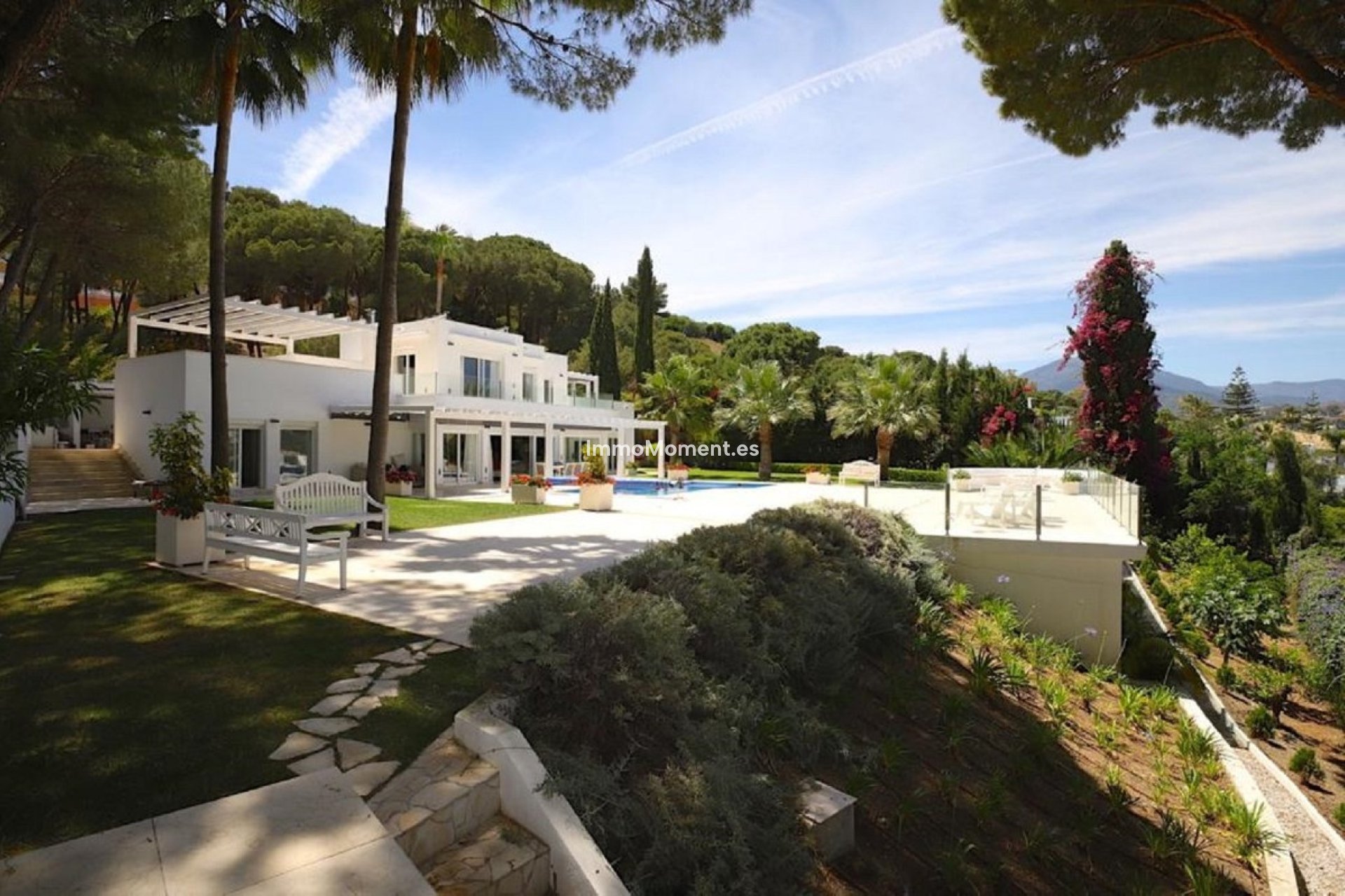 Wiederverkauf - Villa - Marbella - Nueva Andalucía