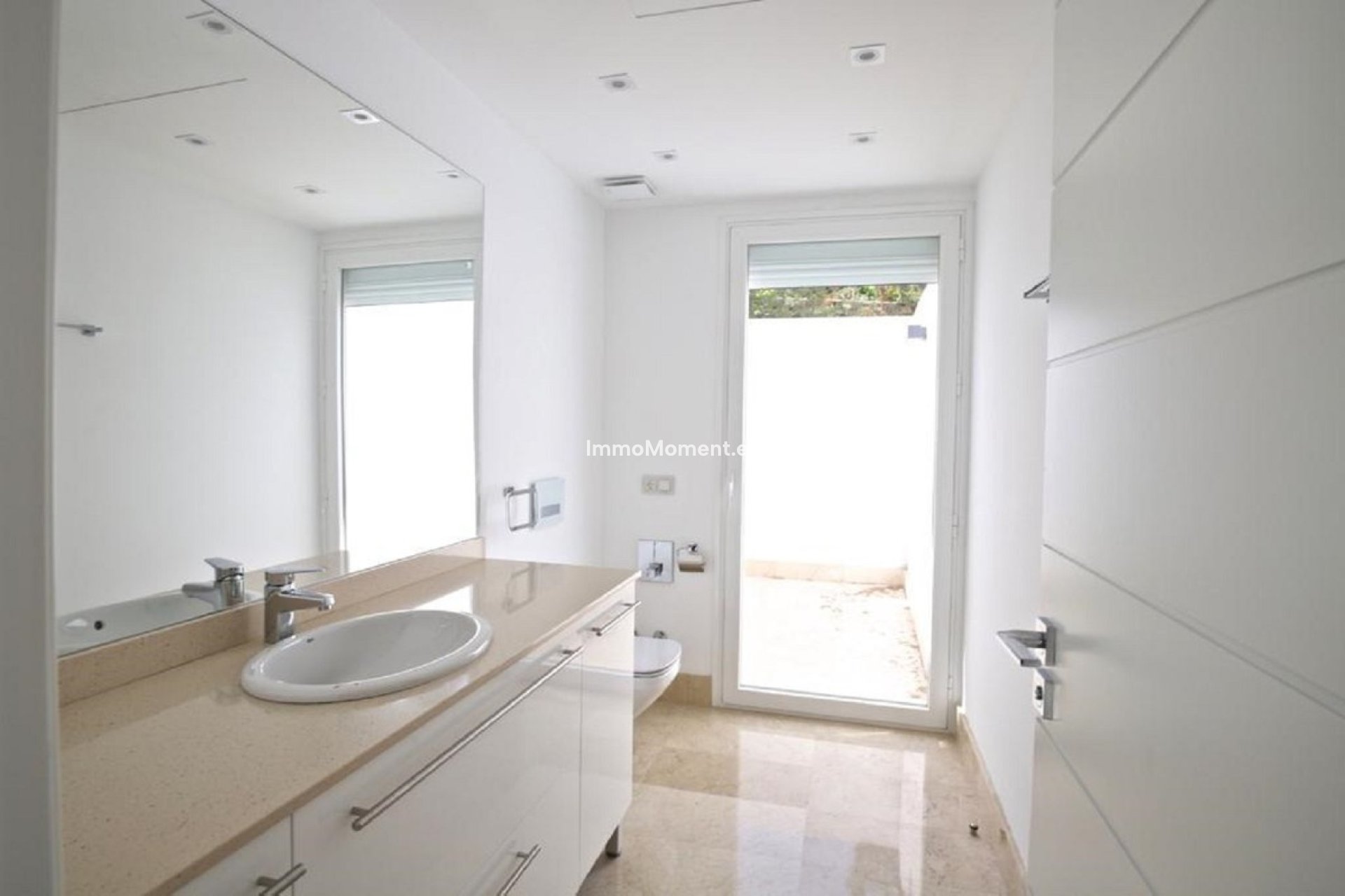 Wiederverkauf - Villa - Marbella - Nueva Andalucía