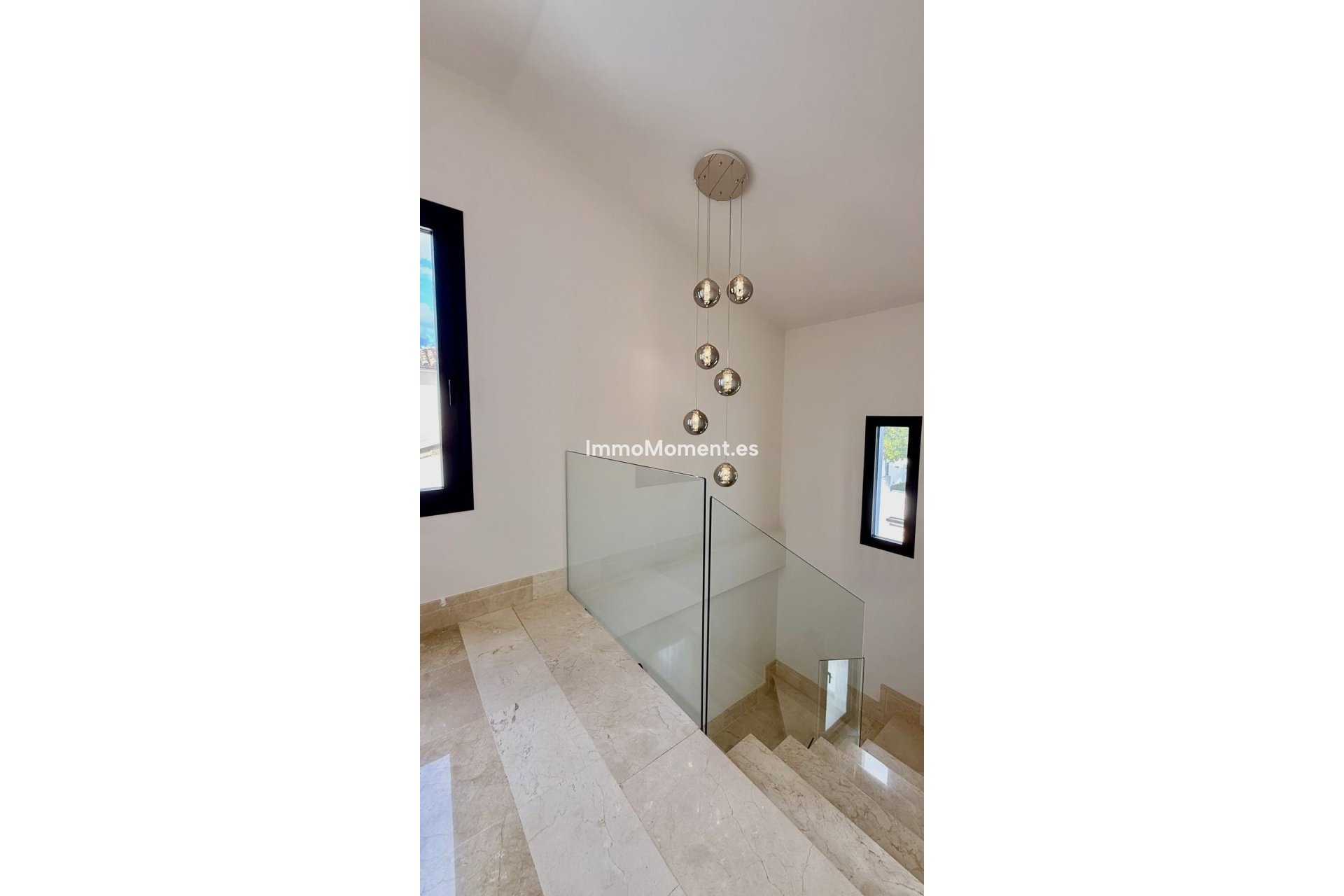 Wiederverkauf - Villa - Marbella - Nueva Andalucía