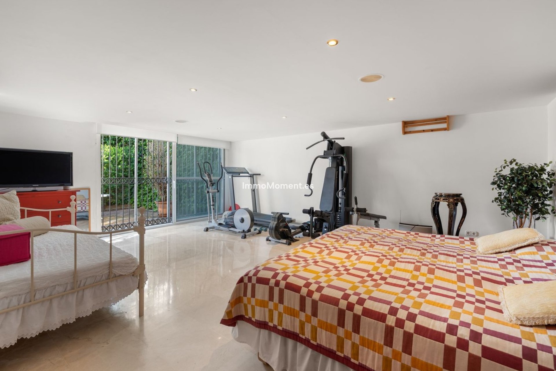 Wiederverkauf - Villa - Marbella - Nueva Andalucía