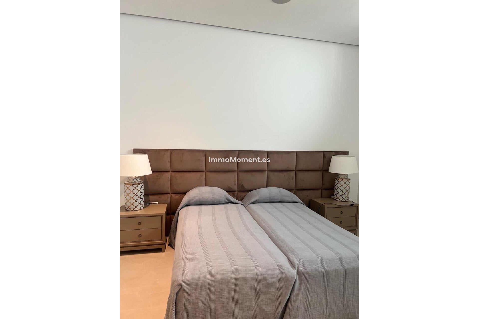 Wiederverkauf - Villa - Marbella - Nueva Andalucía