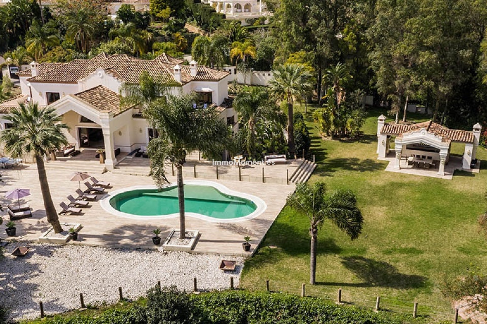 Wiederverkauf - Villa - Marbella - Nueva Andalucía
