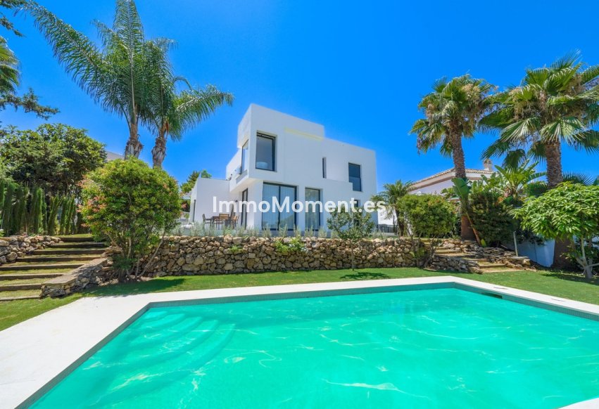 Wiederverkauf - Villa - Marbella - Nueva Andalucía