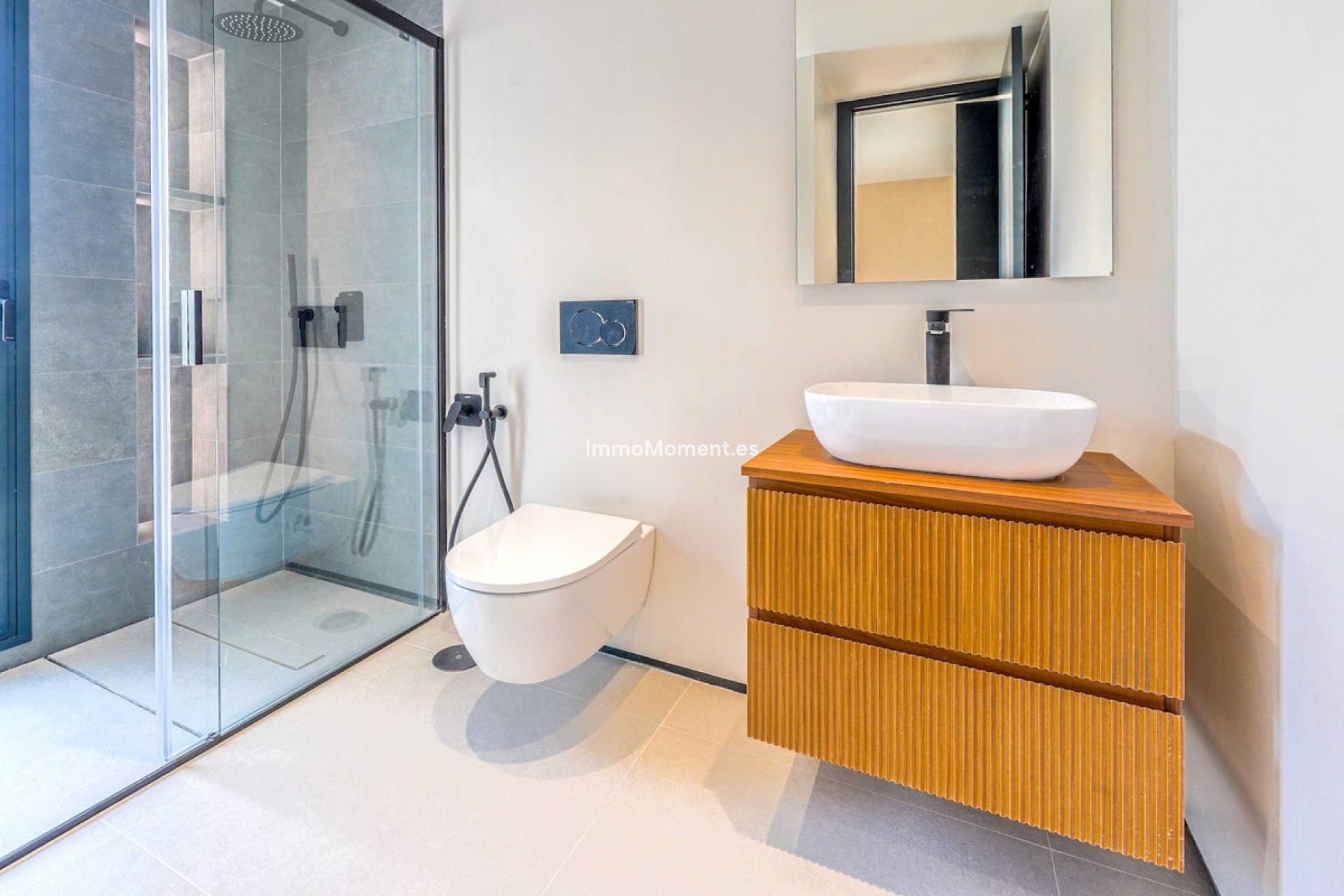 Wiederverkauf - Villa - Marbella - Nueva Andalucía