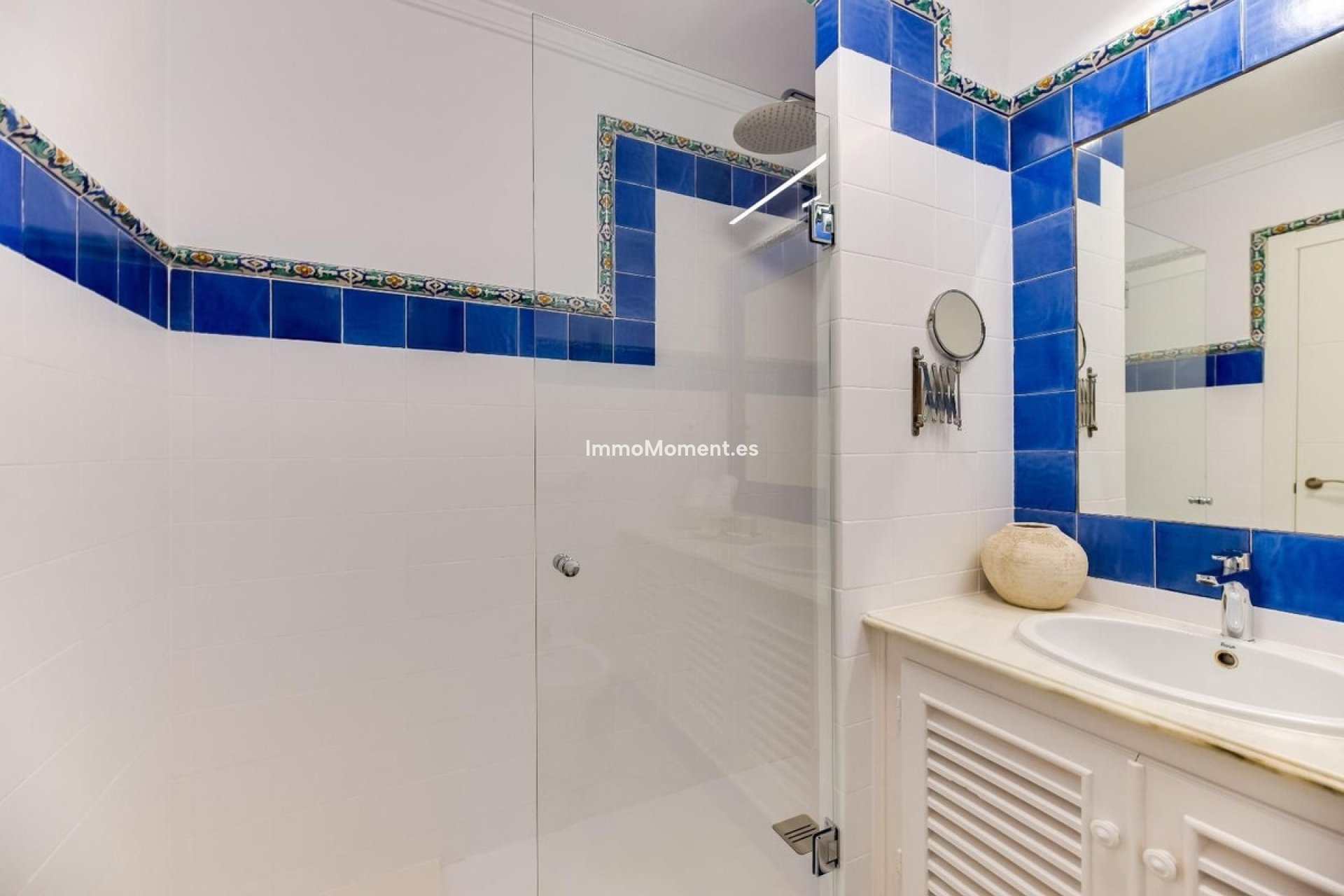 Wiederverkauf - Villa - Marbella - Nueva Andalucía