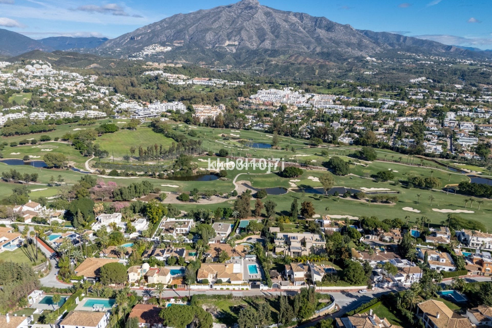 Wiederverkauf - Villa - Marbella - Nueva Andalucía