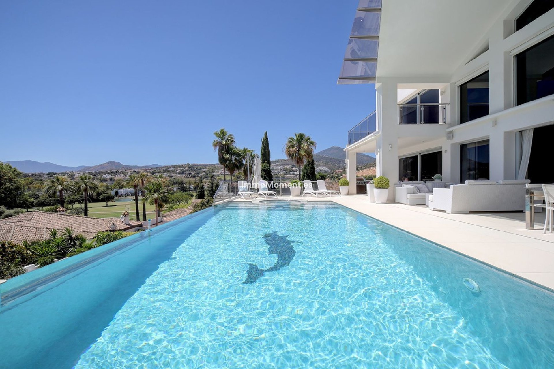 Wiederverkauf - Villa - Marbella - Nueva Andalucía
