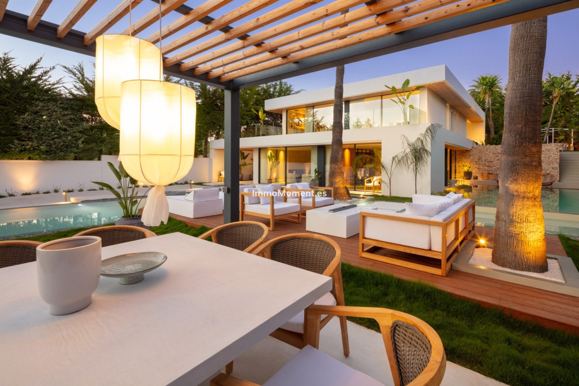 Wiederverkauf - Villa - Marbella - Nueva Andalucía