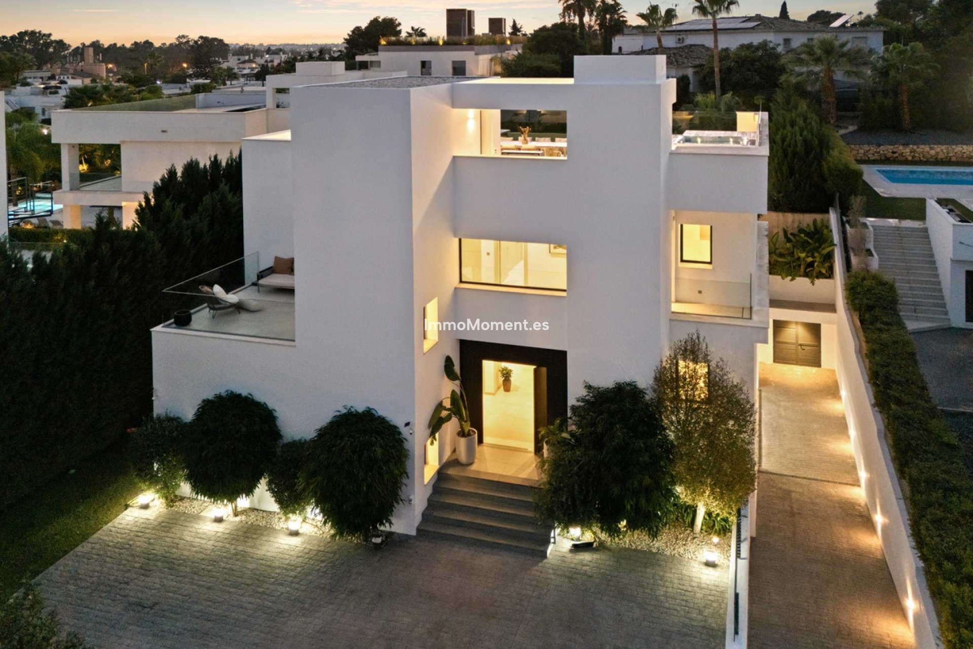 Wiederverkauf - Villa - Marbella - Nueva Andalucía
