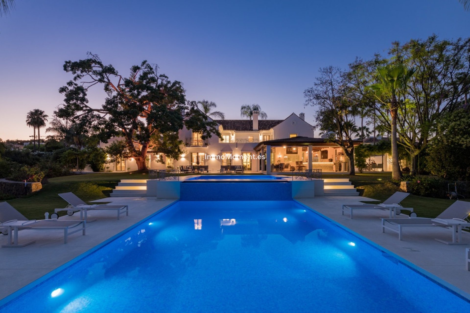 Wiederverkauf - Villa - Marbella - Nueva Andalucía