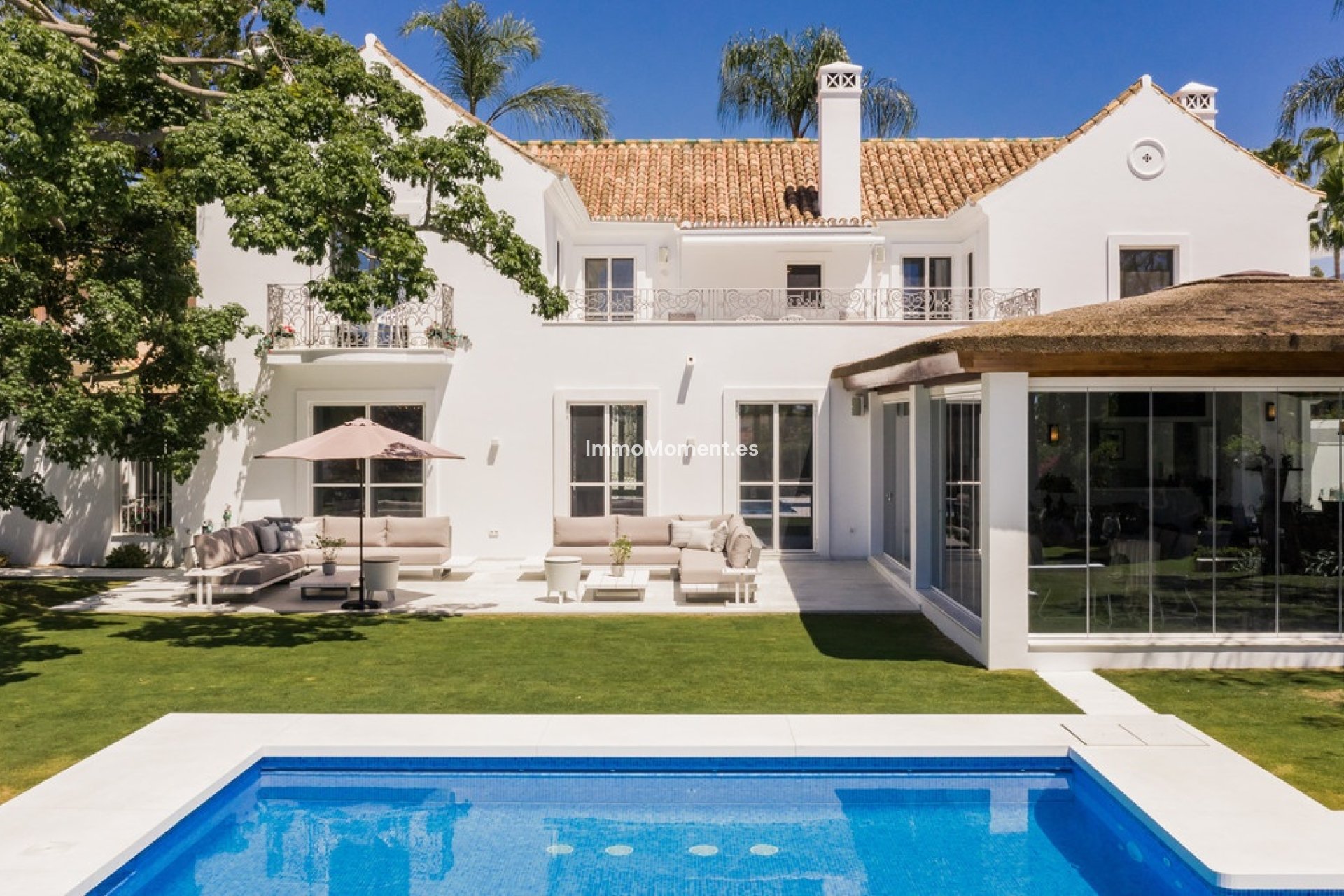 Wiederverkauf - Villa - Marbella - Nueva Andalucía