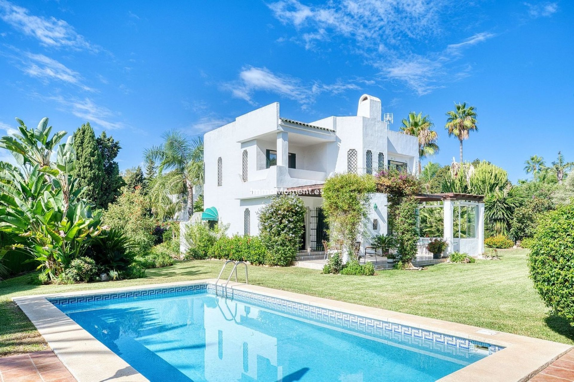 Wiederverkauf - Villa - Marbella - Nueva Andalucía