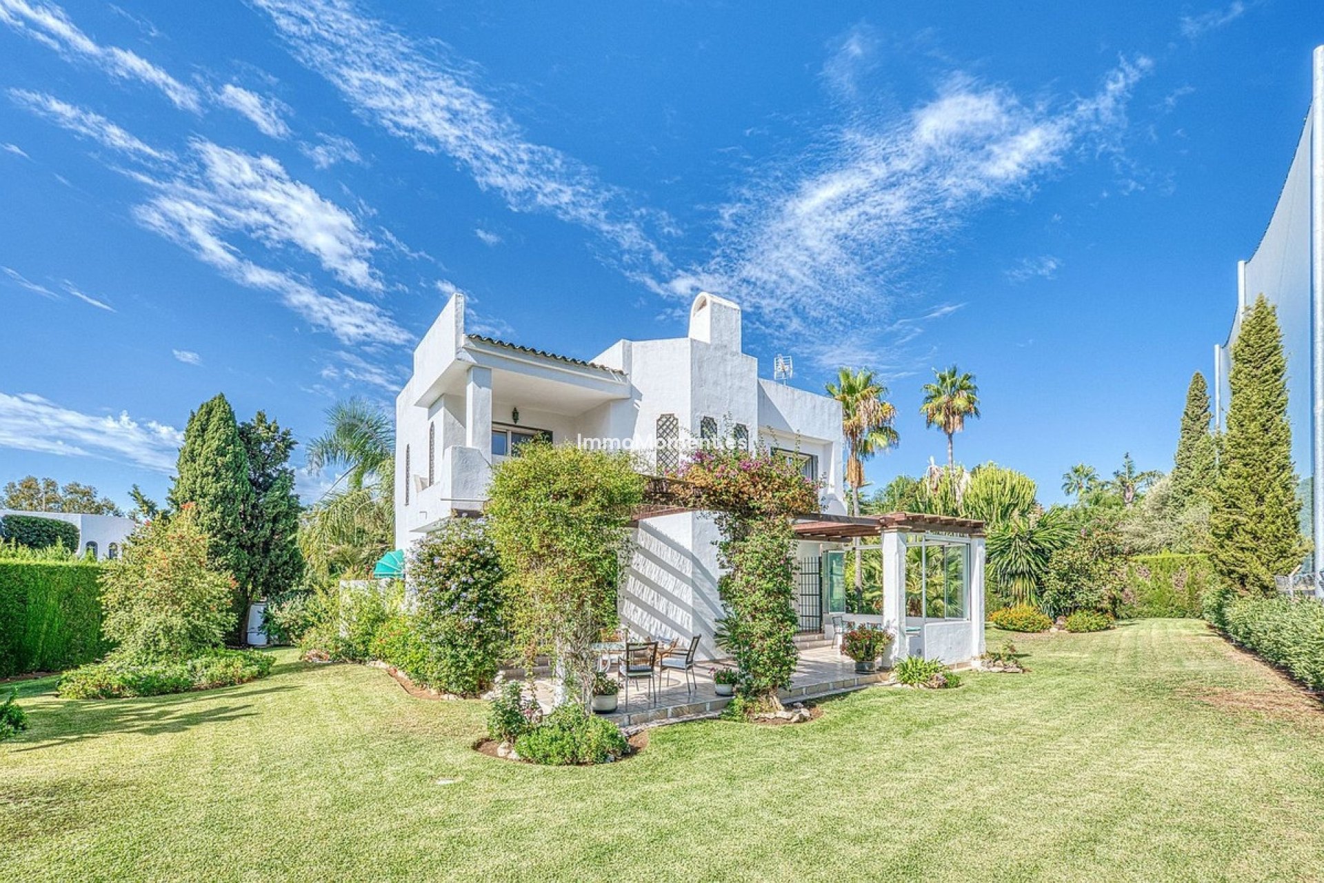 Wiederverkauf - Villa - Marbella - Nueva Andalucía
