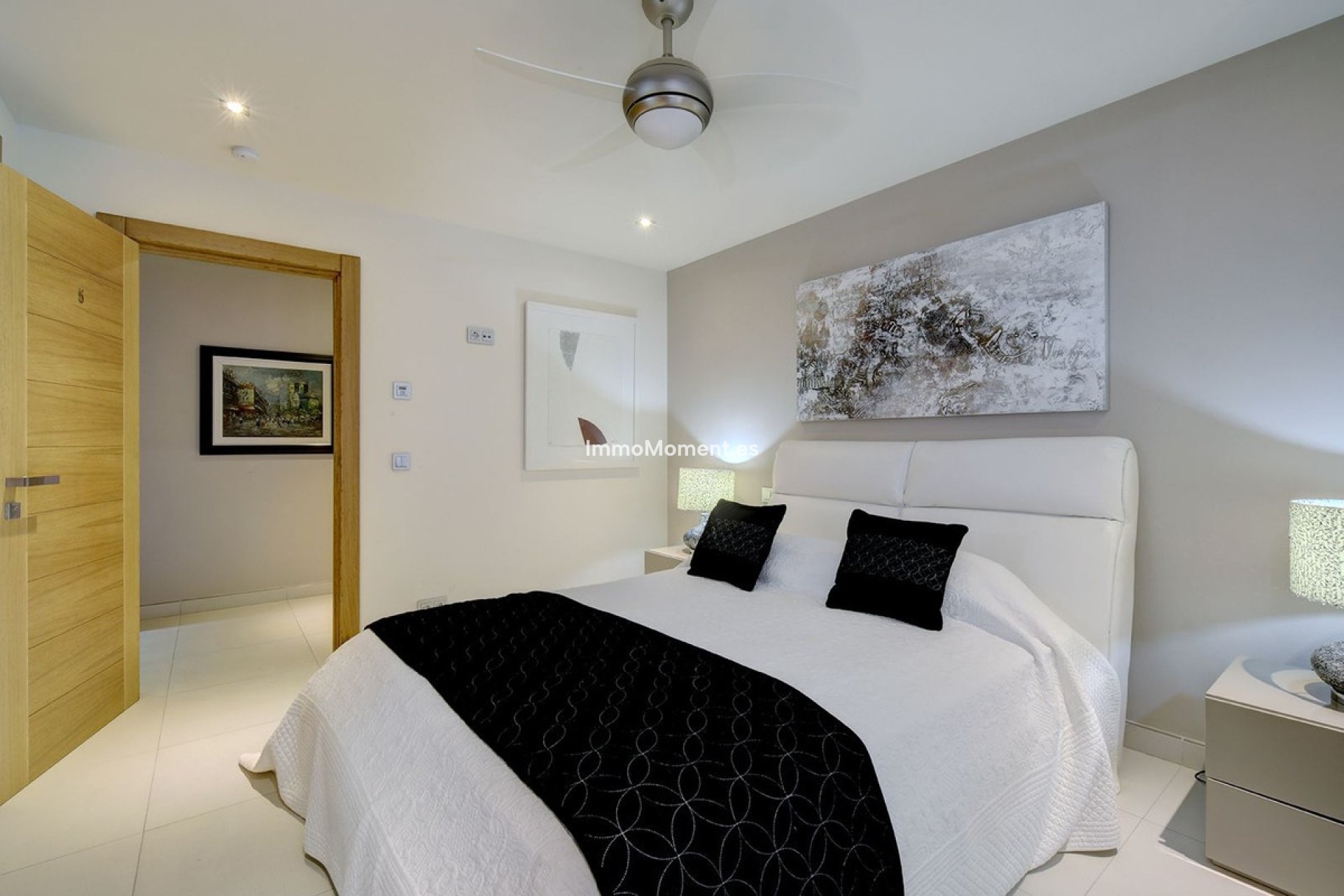 Wiederverkauf - Villa - Marbella - Nueva Andalucía