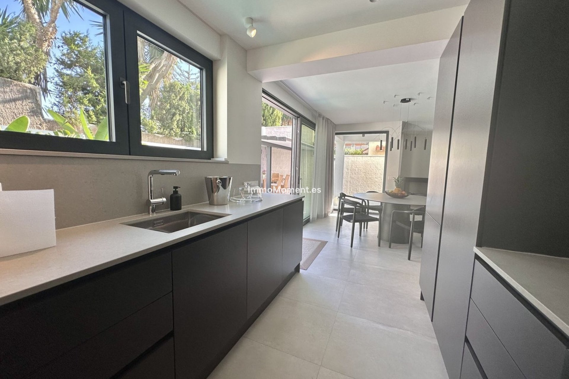 Wiederverkauf - Villa - Marbella - Puerto Banús